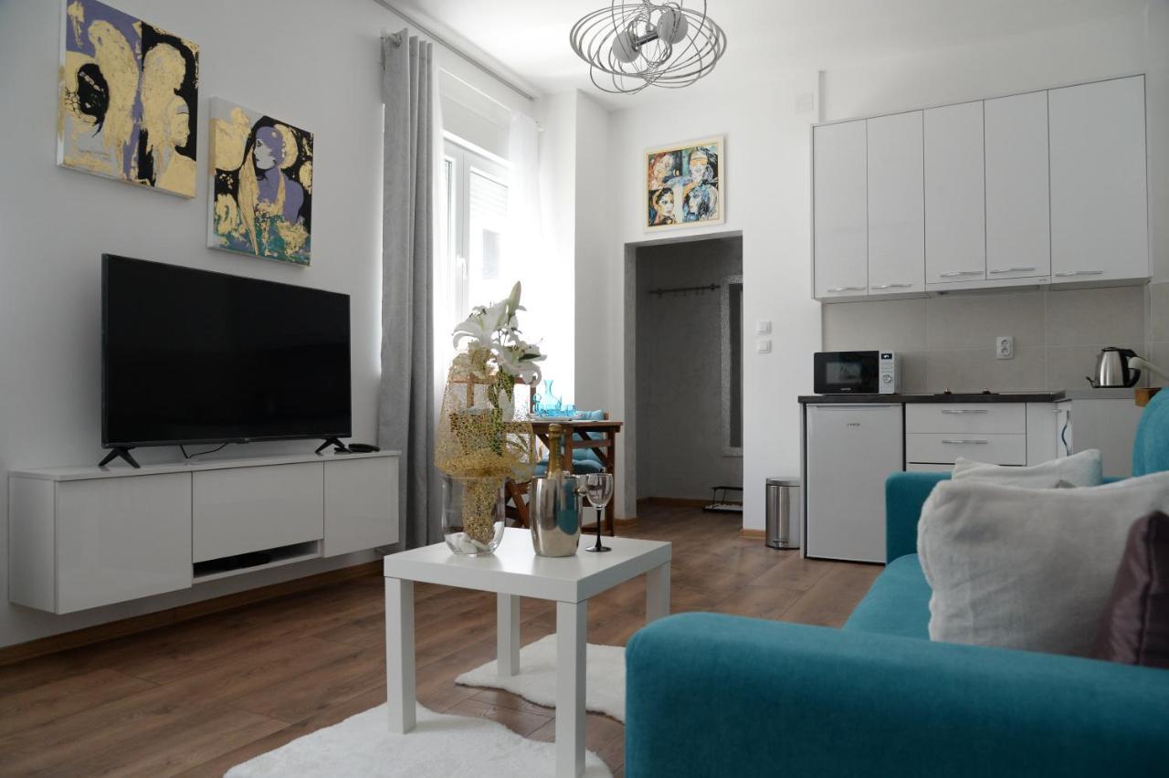 Apartment Krins Нови-Сад Экстерьер фото